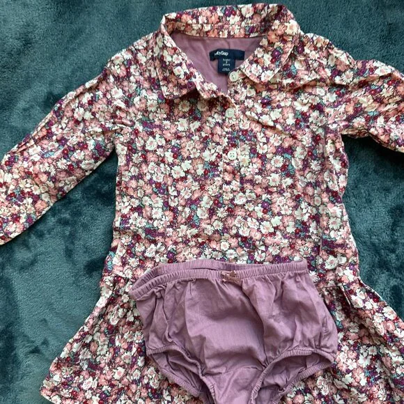 Toddler Girl Dress Bundle Size 2T - Approx. $5 per item - Picture 2 of 9